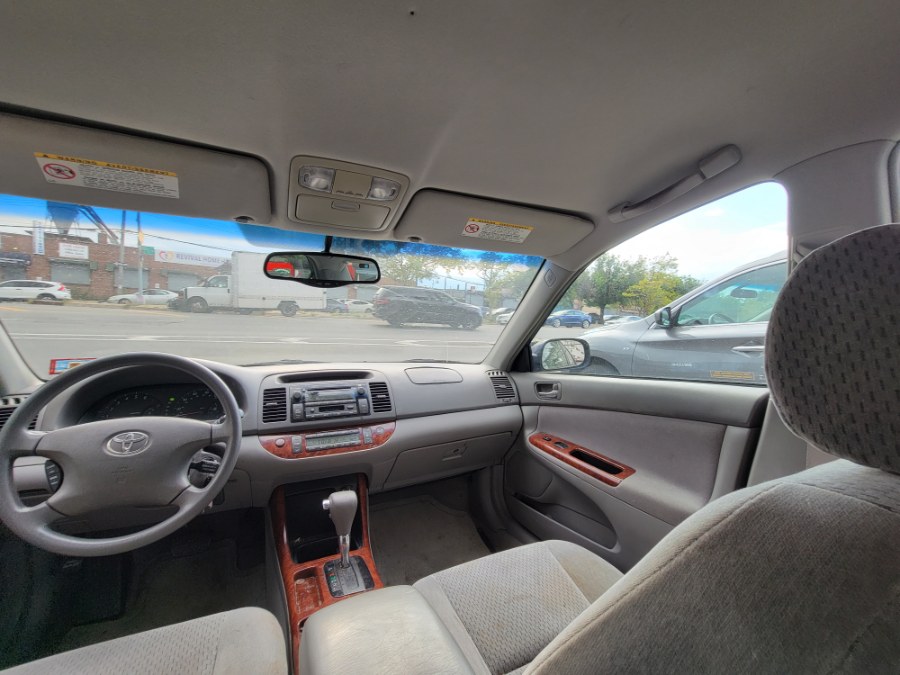 Used Toyota Camry 4dr Sdn XLE Auto 2002 | Rubber Bros Auto World. Brooklyn, New York Used Toyota Camry 4dr Sdn XLE Auto 2002 | Rubber Bros Auto World. Brooklyn, New York