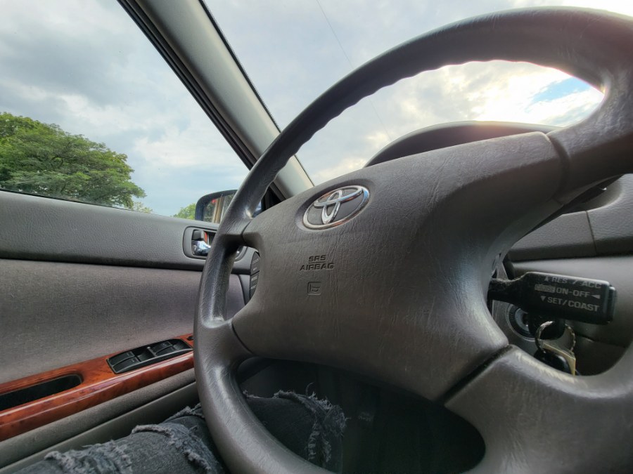 Used Toyota Camry 4dr Sdn XLE Auto 2002 | Rubber Bros Auto World. Brooklyn, New York Used Toyota Camry 4dr Sdn XLE Auto 2002 | Rubber Bros Auto World. Brooklyn, New York