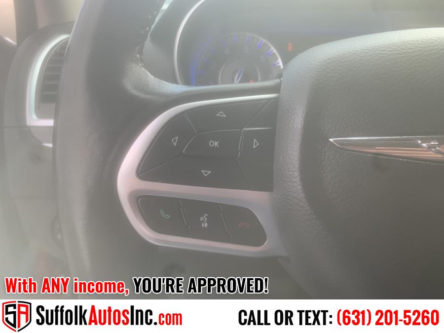 Used Chrysler 300 Limited AWD 2020 | Suffolk Autos Inc. Medford, New York Used Chrysler 300 Limited AWD 2020 | Suffolk Autos Inc. Medford, New York