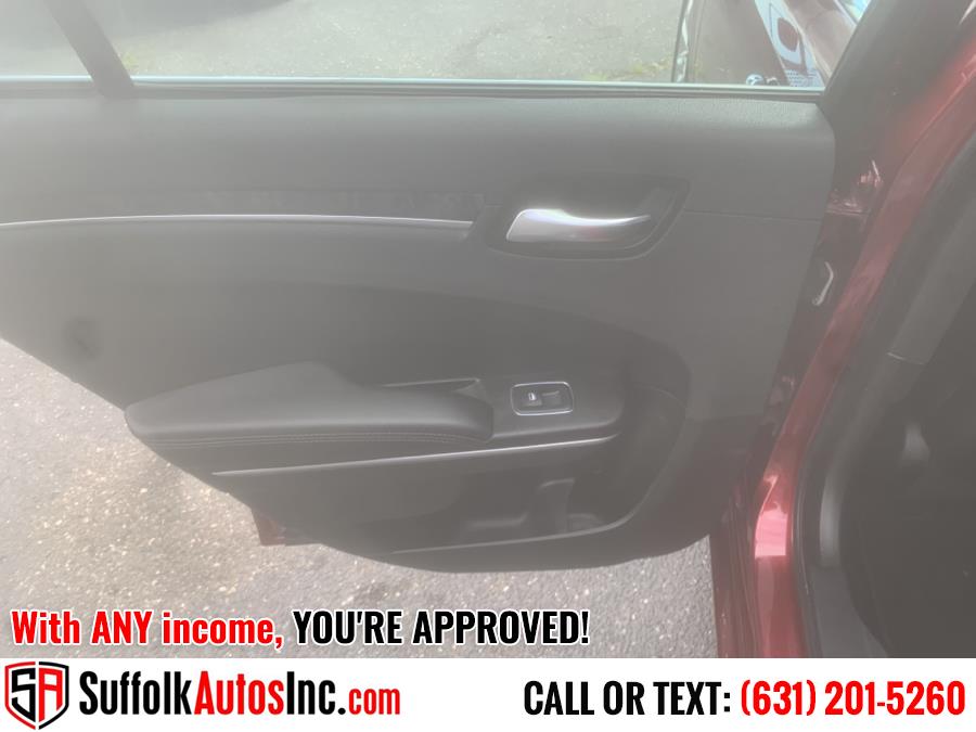 Used Chrysler 300 Limited AWD 2020 | Suffolk Autos Inc. Medford, New York Used Chrysler 300 Limited AWD 2020 | Suffolk Autos Inc. Medford, New York