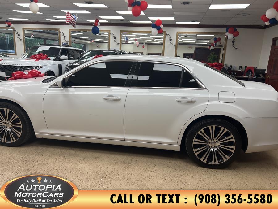 2013 Chrysler 300 4dr Sdn 300S RWD, available for sale in Union, New Jersey | Autopia Motorcars Inc. Union, New Jersey