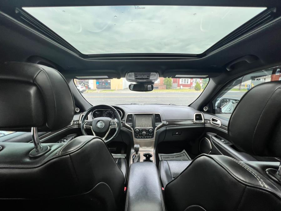 2017 Jeep Grand Cherokee Overland 4x4, available for sale in Linden, New Jersey | Champion Auto Sales. Linden, New Jersey 2017 Jeep Grand Cherokee Overland 4x4, available for sale in Linden, New Jersey | Champion Auto Sales. Linden, New Jersey