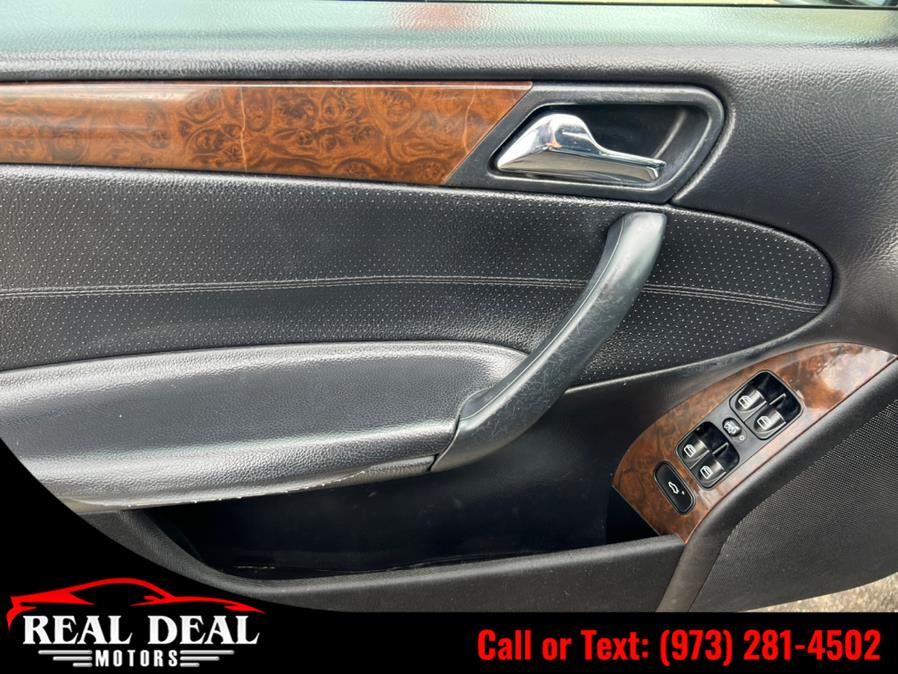 Used Mercedes-Benz C-Class 4dr Luxury Sdn 3.0L 4MATIC 2006 | Real Deal Motors. Lodi, New Jersey Used Mercedes-Benz C-Class 4dr Luxury Sdn 3.0L 4MATIC 2006 | Real Deal Motors. Lodi, New Jersey