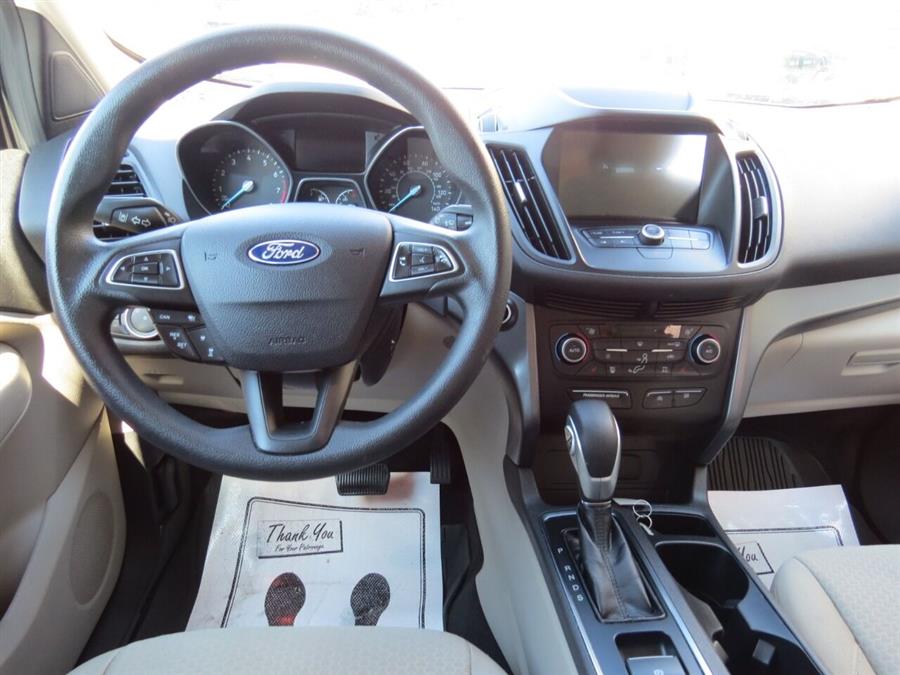 Used Ford Escape SE AWD 4dr SUV 2019 | Lake City Exports Inc. Auburn, Maine Used Ford Escape SE AWD 4dr SUV 2019 | Lake City Exports Inc. Auburn, Maine