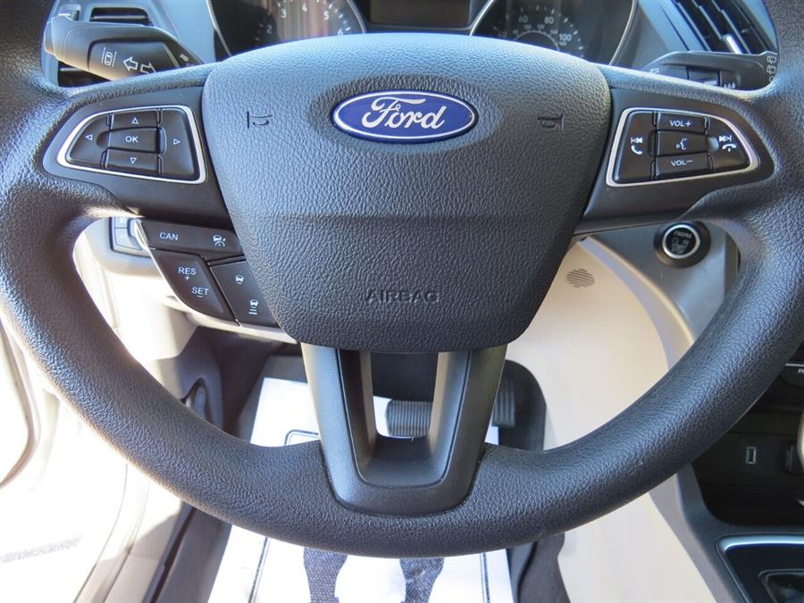 Used Ford Escape SE AWD 4dr SUV 2019 | Lake City Exports Inc. Auburn, Maine Used Ford Escape SE AWD 4dr SUV 2019 | Lake City Exports Inc. Auburn, Maine
