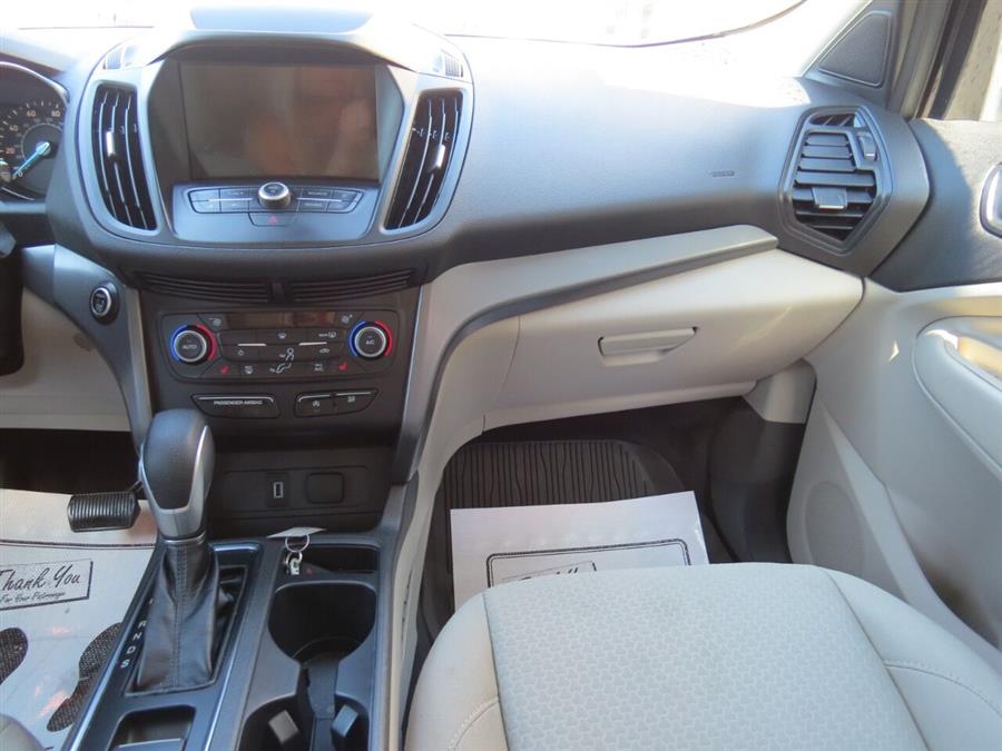 Used Ford Escape SE AWD 4dr SUV 2019 | Lake City Exports Inc. Auburn, Maine Used Ford Escape SE AWD 4dr SUV 2019 | Lake City Exports Inc. Auburn, Maine