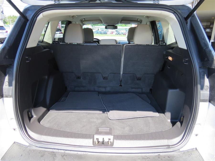 Used Ford Escape SE AWD 4dr SUV 2019 | Lake City Exports Inc. Auburn, Maine Used Ford Escape SE AWD 4dr SUV 2019 | Lake City Exports Inc. Auburn, Maine