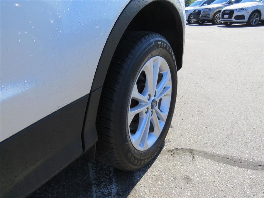 Used Ford Escape SE AWD 4dr SUV 2019 | Lake City Exports Inc. Auburn, Maine Used Ford Escape SE AWD 4dr SUV 2019 | Lake City Exports Inc. Auburn, Maine