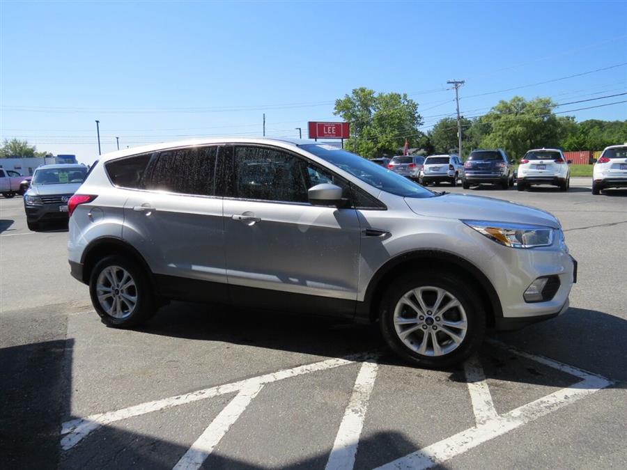 Used Ford Escape SE AWD 4dr SUV 2019 | Lake City Exports Inc. Auburn, Maine Used Ford Escape SE AWD 4dr SUV 2019 | Lake City Exports Inc. Auburn, Maine