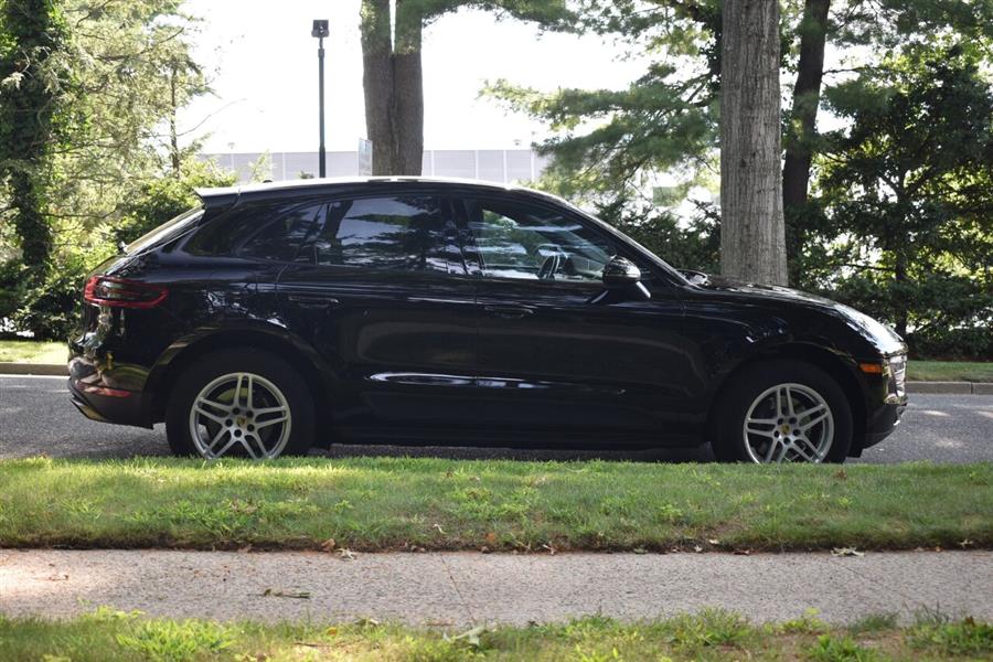 Used Porsche Macan Base AWD 4dr SUV 2018 | Camy Cars. Great Neck, New York Used Porsche Macan Base AWD 4dr SUV 2018 | Camy Cars. Great Neck, New York
