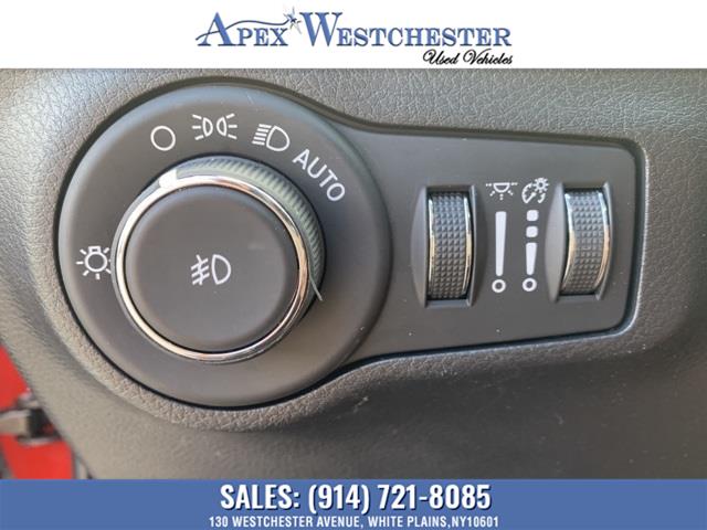 2019 Jeep Compass Latitude, available for sale in Yonkers, New York | Apex Westchester Used Vehicles. Yonkers, New York 2019 Jeep Compass Latitude, available for sale in Yonkers, New York | Apex Westchester Used Vehicles. Yonkers, New York