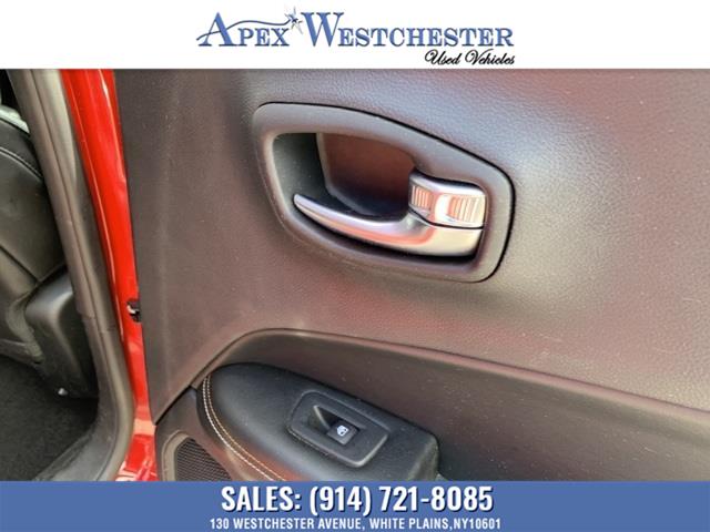 2019 Jeep Compass Latitude, available for sale in Yonkers, New York | Apex Westchester Used Vehicles. Yonkers, New York 2019 Jeep Compass Latitude, available for sale in Yonkers, New York | Apex Westchester Used Vehicles. Yonkers, New York