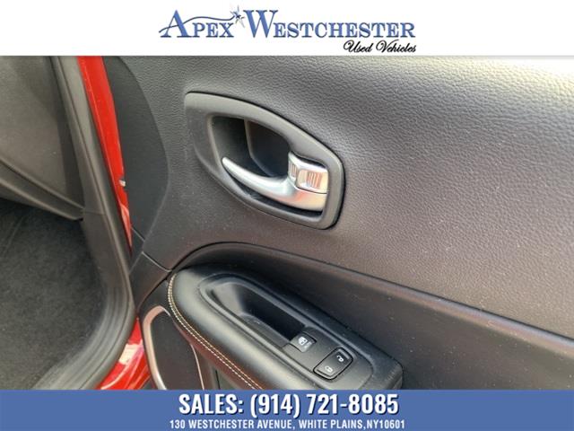 2019 Jeep Compass Latitude, available for sale in Yonkers, New York | Apex Westchester Used Vehicles. Yonkers, New York 2019 Jeep Compass Latitude, available for sale in Yonkers, New York | Apex Westchester Used Vehicles. Yonkers, New York