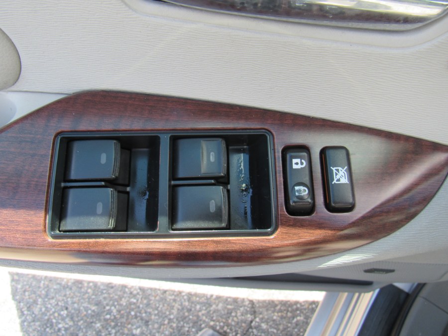 Used Toyota Sienna Limited 2012 | Hilario's Auto Sales Inc.. Worcester, Massachusetts Used Toyota Sienna Limited 2012 | Hilario's Auto Sales Inc.. Worcester, Massachusetts