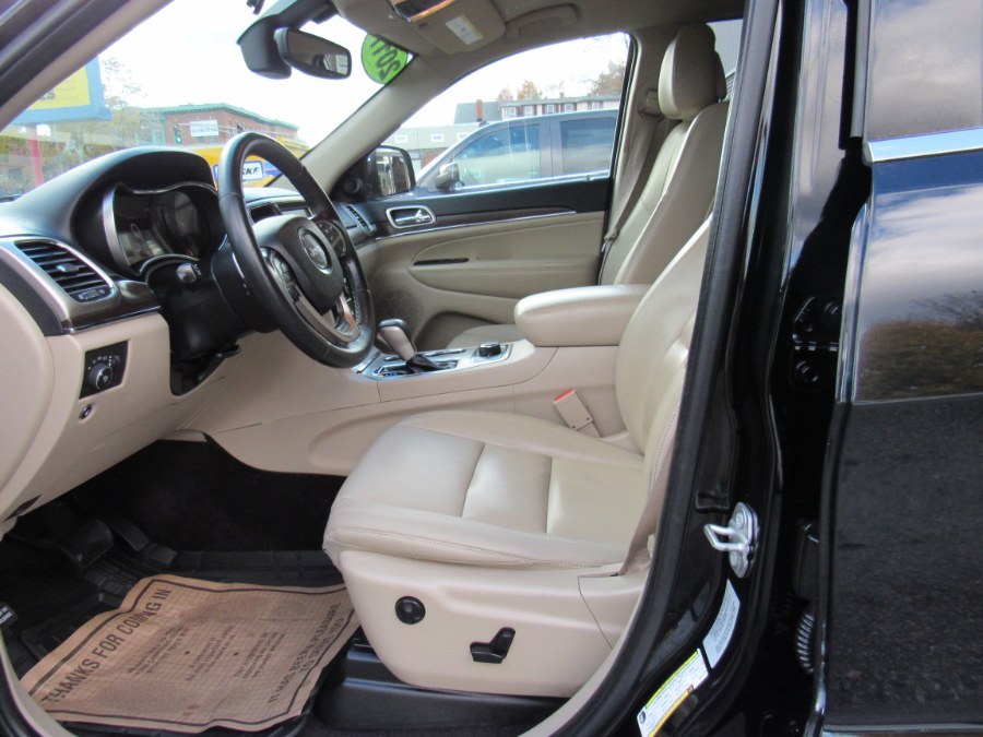 Used Jeep Grand Cherokee Limited 2017 | Hilario's Auto Sales Inc.. Worcester, Massachusetts Used Jeep Grand Cherokee Limited 2017 | Hilario's Auto Sales Inc.. Worcester, Massachusetts