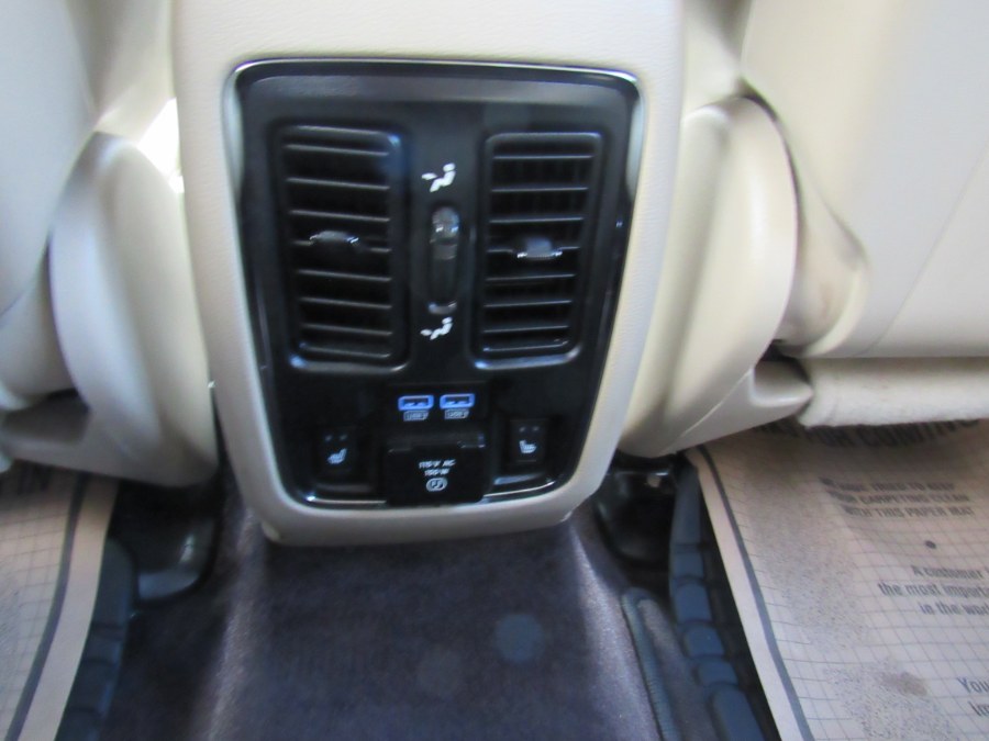 Used Jeep Grand Cherokee Limited 2017 | Hilario's Auto Sales Inc.. Worcester, Massachusetts Used Jeep Grand Cherokee Limited 2017 | Hilario's Auto Sales Inc.. Worcester, Massachusetts
