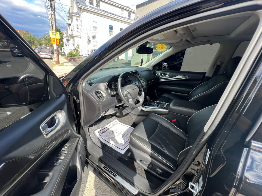 2017 INFINITI QX60 AWD, available for sale in Peabody, Massachusetts | New Star Motors. Peabody, Massachusetts 2017 INFINITI QX60 AWD, available for sale in Peabody, Massachusetts | New Star Motors. Peabody, Massachusetts