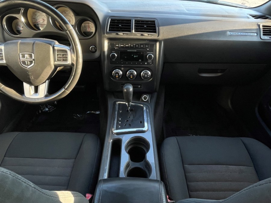 Used Dodge Challenger 2dr Cpe SXT 2012 | Green Light Auto. Corona, California Used Dodge Challenger 2dr Cpe SXT 2012 | Green Light Auto. Corona, California