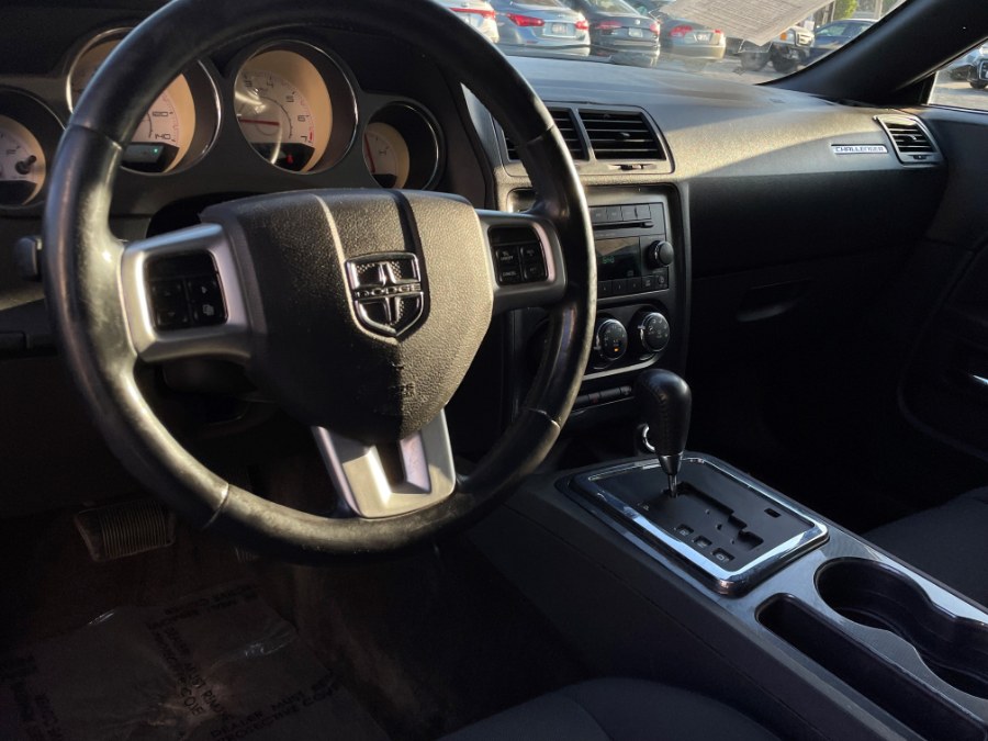 Used Dodge Challenger 2dr Cpe SXT 2012 | Green Light Auto. Corona, California Used Dodge Challenger 2dr Cpe SXT 2012 | Green Light Auto. Corona, California