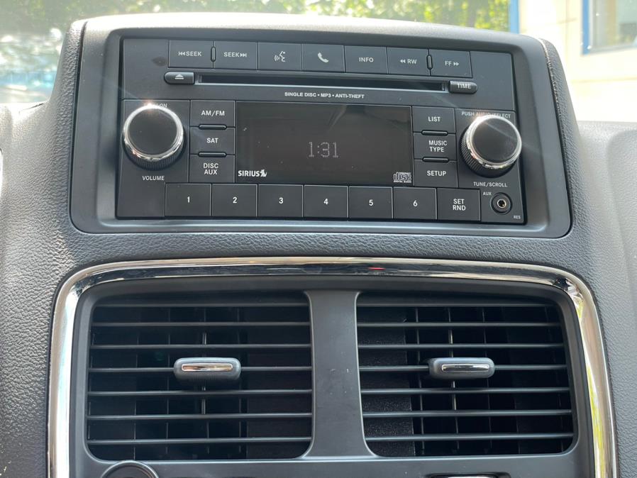 2017 Dodge Grand Caravan SE Plus. 3RD ROW SEAT!!!, available for sale in Rosedale, New York | Sunrise Auto Sales. Rosedale, New York 2017 Dodge Grand Caravan SE Plus. 3RD ROW SEAT!!!, available for sale in Rosedale, New York | Sunrise Auto Sales. Rosedale, New York