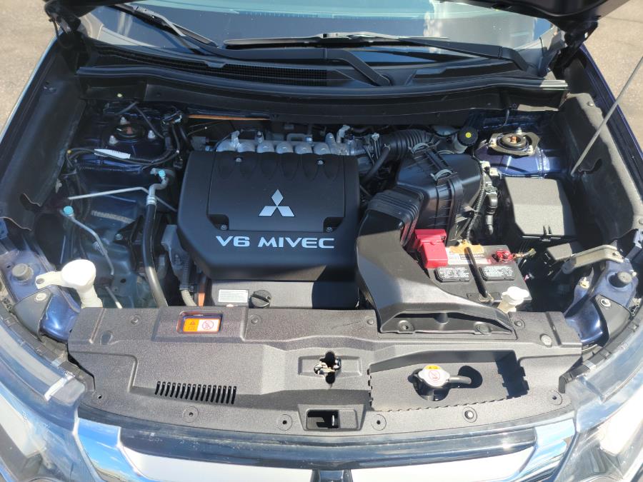 2016 Mitsubishi Outlander AWC 4dr GT, available for sale in Philadelphia, Pennsylvania | Eugen's Auto Sales & Repairs. Philadelphia, Pennsylvania 2016 Mitsubishi Outlander AWC 4dr GT, available for sale in Philadelphia, Pennsylvania | Eugen's Auto Sales & Repairs. Philadelphia, Pennsylvania