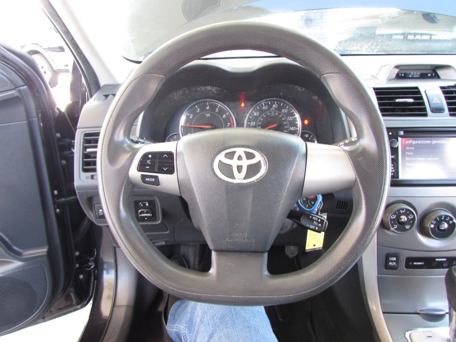 Used Toyota Corolla 4dr Sdn Auto S (Natl) 2013 | VIP Auto Enterprise, Inc. Orlando, Florida Used Toyota Corolla 4dr Sdn Auto S (Natl) 2013 | VIP Auto Enterprise, Inc. Orlando, Florida