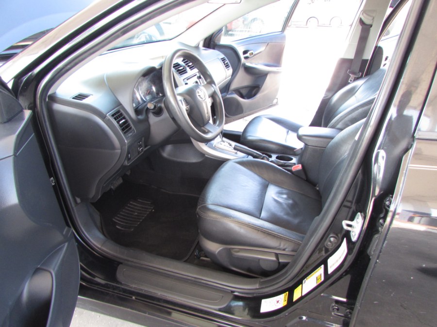 Used Toyota Corolla 4dr Sdn Auto S (Natl) 2013 | VIP Auto Enterprise, Inc. Orlando, Florida Used Toyota Corolla 4dr Sdn Auto S (Natl) 2013 | VIP Auto Enterprise, Inc. Orlando, Florida