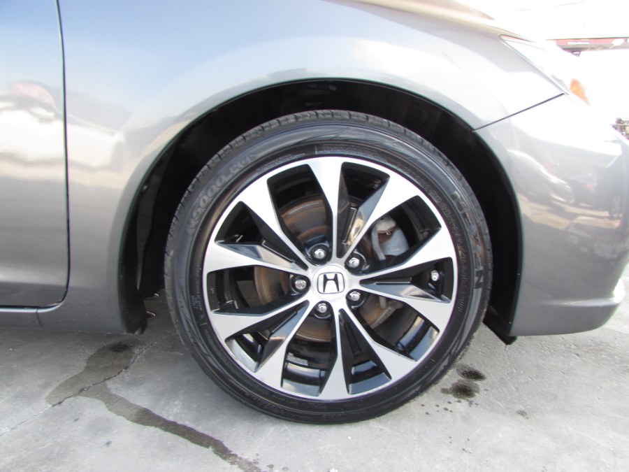 2013 Honda Civic Sdn 4dr Man Si w/Summer Tires, available for sale in Orlando, Florida | VIP Auto Enterprise, Inc. Orlando, Florida 2013 Honda Civic Sdn 4dr Man Si w/Summer Tires, available for sale in Orlando, Florida | VIP Auto Enterprise, Inc. Orlando, Florida