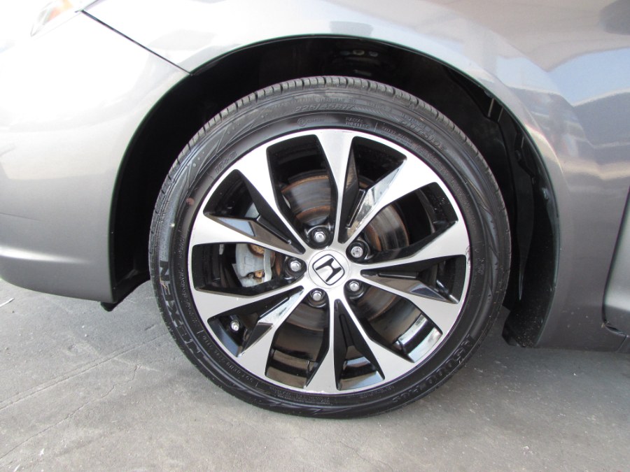 2013 Honda Civic Sdn 4dr Man Si w/Summer Tires, available for sale in Orlando, Florida | VIP Auto Enterprise, Inc. Orlando, Florida 2013 Honda Civic Sdn 4dr Man Si w/Summer Tires, available for sale in Orlando, Florida | VIP Auto Enterprise, Inc. Orlando, Florida