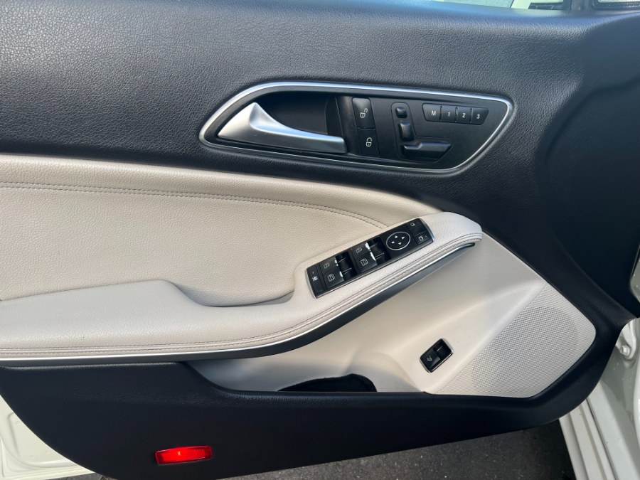 2015 Mercedes-Benz CLA-Class 4dr Sdn CLA250 4MATIC, available for sale in Bristol, Connecticut | Bristol Auto Center LLC. Bristol, Connecticut 2015 Mercedes-Benz CLA-Class 4dr Sdn CLA250 4MATIC, available for sale in Bristol, Connecticut | Bristol Auto Center LLC. Bristol, Connecticut