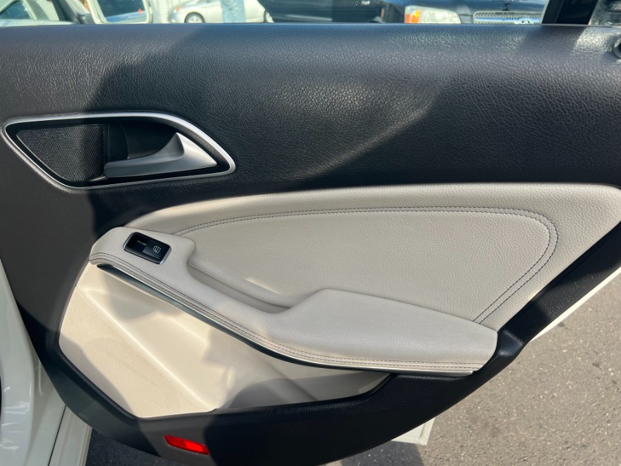 2015 Mercedes-Benz CLA-Class 4dr Sdn CLA250 4MATIC, available for sale in Bristol, Connecticut | Bristol Auto Center LLC. Bristol, Connecticut 2015 Mercedes-Benz CLA-Class 4dr Sdn CLA250 4MATIC, available for sale in Bristol, Connecticut | Bristol Auto Center LLC. Bristol, Connecticut