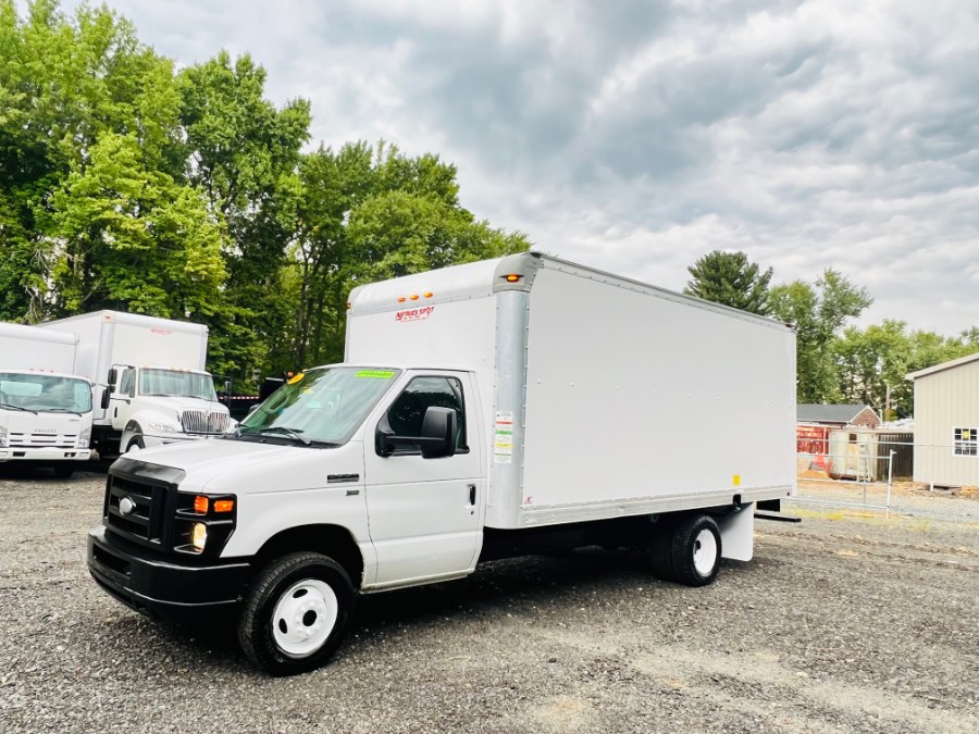 2014 Ford Econoline Commercial Cutaway E-350 SUPER DUTY 16 FEET DRY BOX + RAMP + NO CDL, available for sale in South Amboy, New Jersey | NJ Truck Spot. South Amboy, New Jersey 2014 Ford Econoline Commercial Cutaway E-350 SUPER DUTY 16 FEET DRY BOX + RAMP + NO CDL, available for sale in South Amboy, New Jersey | NJ Truck Spot. South Amboy, New Jersey