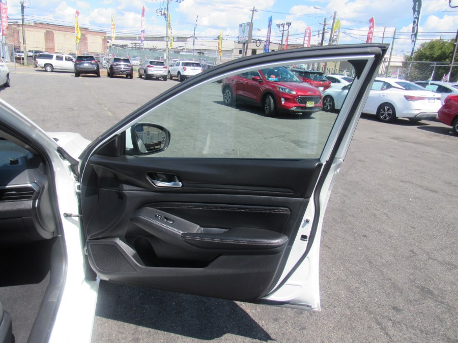 2020 Nissan Altima 2.5 S Sedan, available for sale in Irvington, New Jersey | NJ Used Cars Center. Irvington, New Jersey 2020 Nissan Altima 2.5 S Sedan, available for sale in Irvington, New Jersey | NJ Used Cars Center. Irvington, New Jersey