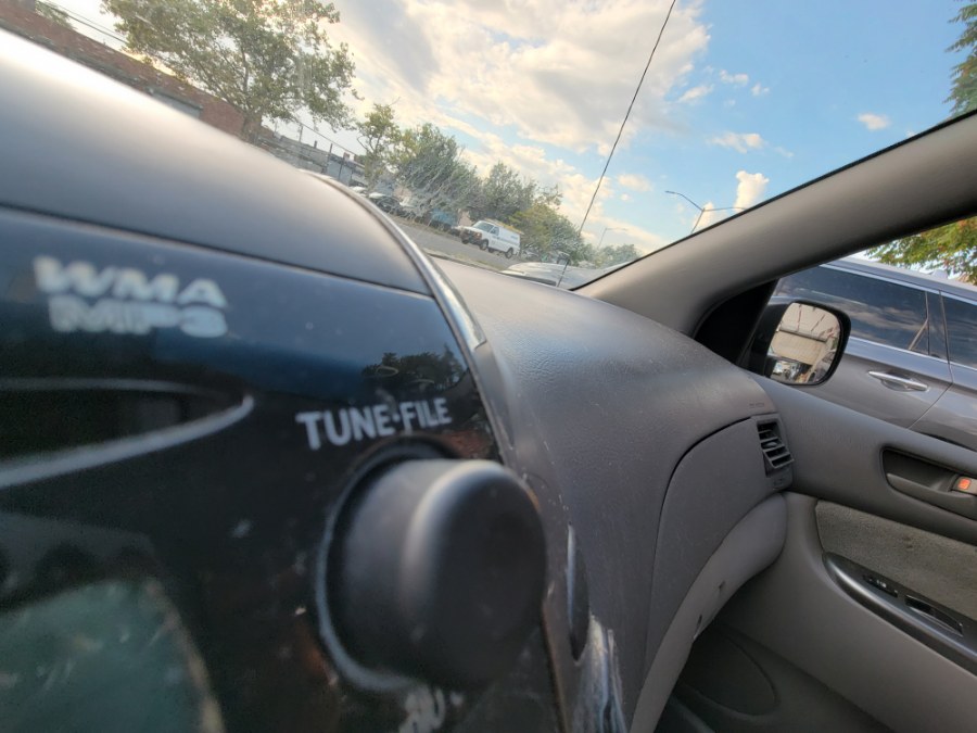 Used Toyota Sienna 5dr Cargo Van CE FWD 2009 | Rubber Bros Auto World. Brooklyn, New York Used Toyota Sienna 5dr Cargo Van CE FWD 2009 | Rubber Bros Auto World. Brooklyn, New York