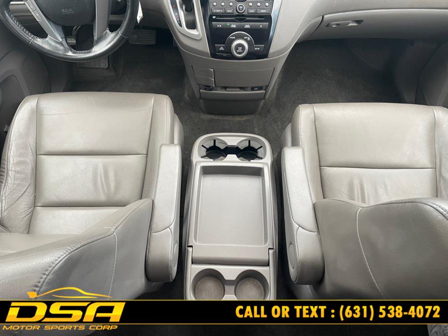 2013 Honda Odyssey 5dr EX-L w/RES, available for sale in Commack, New York | DSA Motor Sports Corp. Commack, New York 2013 Honda Odyssey 5dr EX-L w/RES, available for sale in Commack, New York | DSA Motor Sports Corp. Commack, New York