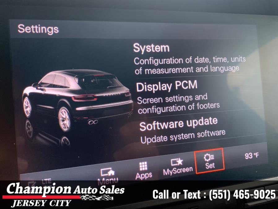 2017 Porsche Macan Turbo AWD w/Performance Pkg, available for sale in Jersey City, New Jersey | Champion Auto Sales of JC. Jersey City, New Jersey 2017 Porsche Macan Turbo AWD w/Performance Pkg, available for sale in Jersey City, New Jersey | Champion Auto Sales of JC. Jersey City, New Jersey