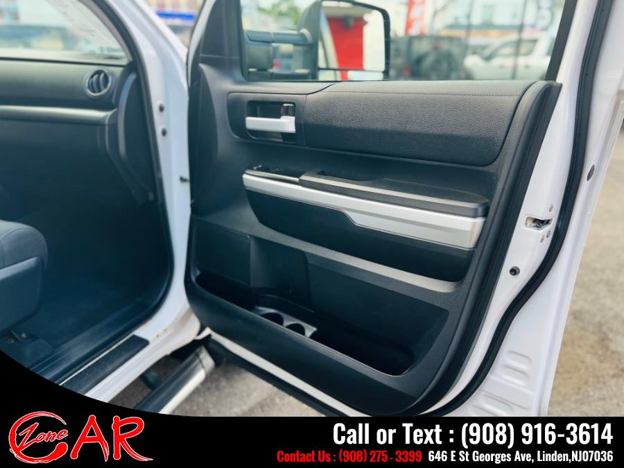 2014 Toyota Tundra 4WD Truck Double Cab 5.7L V8 6-Spd AT SR (Natl), available for sale in Linden, New Jersey | Car Zone. Linden, New Jersey 2014 Toyota Tundra 4WD Truck Double Cab 5.7L V8 6-Spd AT SR (Natl), available for sale in Linden, New Jersey | Car Zone. Linden, New Jersey