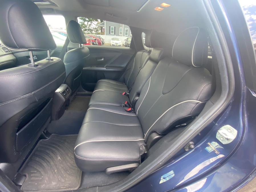 Used Toyota Venza 4dr Wgn V6 AWD Limited (Natl) 2015 | VEB Auto Sales. Hartford, Connecticut Used Toyota Venza 4dr Wgn V6 AWD Limited (Natl) 2015 | VEB Auto Sales. Hartford, Connecticut