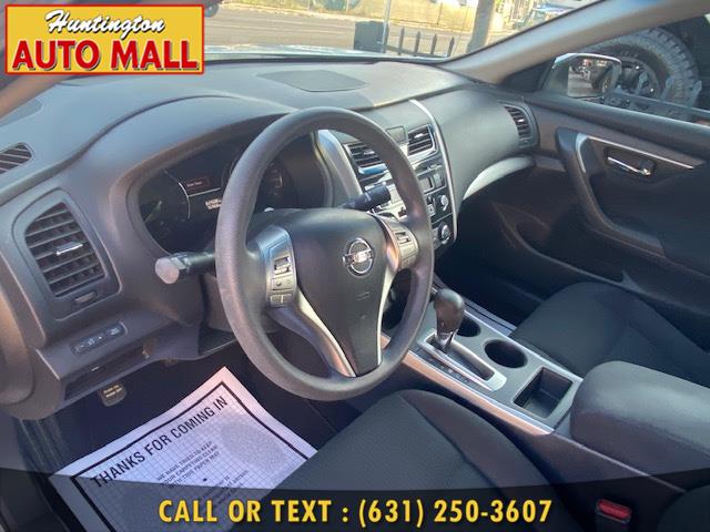 Used Nissan Altima 4dr Sdn I4 2.5 S 2015 | Huntington Auto Mall. Huntington Station, New York Used Nissan Altima 4dr Sdn I4 2.5 S 2015 | Huntington Auto Mall. Huntington Station, New York