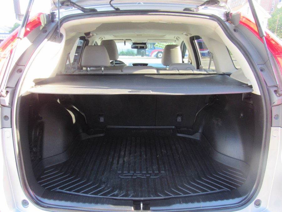 Used Honda CR-V Touring 2016 | Hilario's Auto Sales Inc.. Worcester, Massachusetts Used Honda CR-V Touring 2016 | Hilario's Auto Sales Inc.. Worcester, Massachusetts