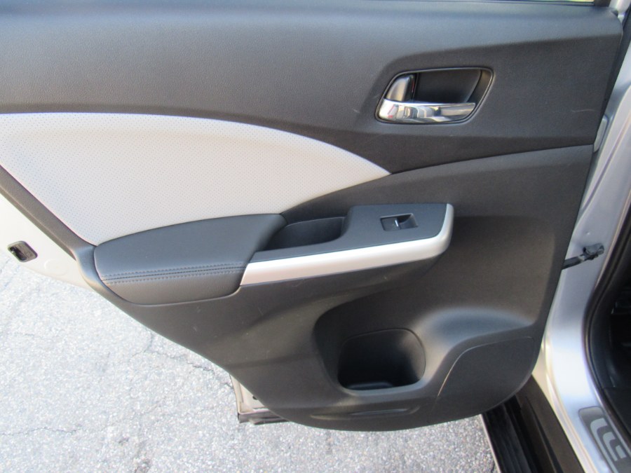 Used Honda CR-V Touring 2016 | Hilario's Auto Sales Inc.. Worcester, Massachusetts Used Honda CR-V Touring 2016 | Hilario's Auto Sales Inc.. Worcester, Massachusetts