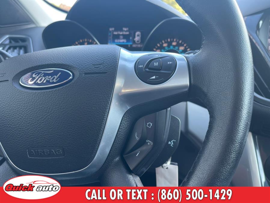 Used Ford Escape 4WD 4dr SEL 2013 | Quick Auto LLC. Bristol, Connecticut Used Ford Escape 4WD 4dr SEL 2013 | Quick Auto LLC. Bristol, Connecticut