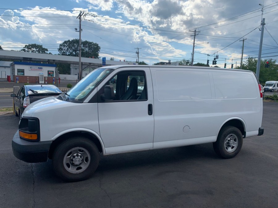 Used Chevrolet Express Cargo Van RWD 2500 135" 2015 | Uzun Auto. West Haven, Connecticut Used Chevrolet Express Cargo Van RWD 2500 135" 2015 | Uzun Auto. West Haven, Connecticut