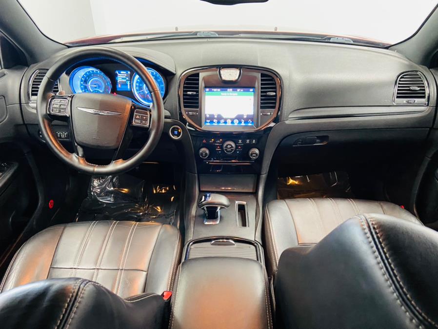 Used Chrysler 300 4dr Sdn 300S RWD 2014 | East Coast Auto Group. Linden, New Jersey Used Chrysler 300 4dr Sdn 300S RWD 2014 | East Coast Auto Group. Linden, New Jersey