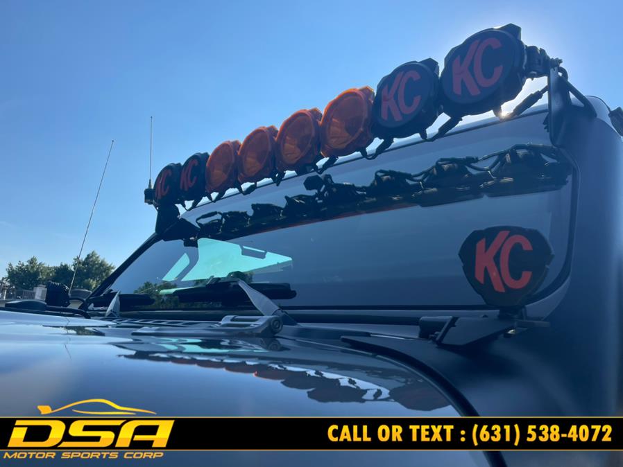 Used Jeep Gladiator Rubicon 4x4 2021 | DSA Motor Sports Corp. Commack, New York Used Jeep Gladiator Rubicon 4x4 2021 | DSA Motor Sports Corp. Commack, New York