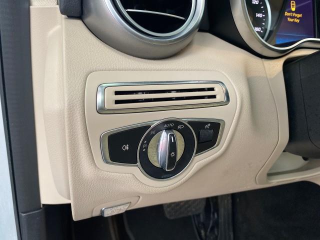 Used Mercedes-benz C-class C 300 2019 | Queens Auto Mall. Richmond Hill, New York Used Mercedes-benz C-class C 300 2019 | Queens Auto Mall. Richmond Hill, New York