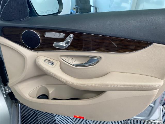 Used Mercedes-benz C-class C 300 2019 | Queens Auto Mall. Richmond Hill, New York Used Mercedes-benz C-class C 300 2019 | Queens Auto Mall. Richmond Hill, New York