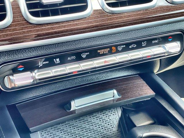 2020 Mercedes-benz Gle GLE 350, available for sale in Great Neck, New York | Camy Cars. Great Neck, New York 2020 Mercedes-benz Gle GLE 350, available for sale in Great Neck, New York | Camy Cars. Great Neck, New York