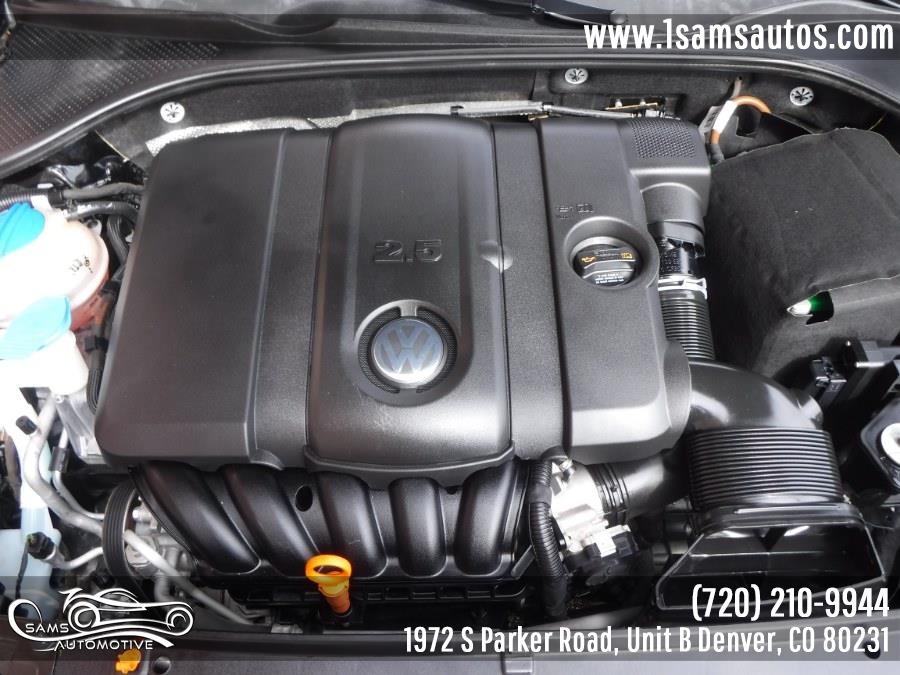 2013 Volkswagen Passat 4dr Sdn 2.5L Auto SE w/Sunroof & Nav, available for sale in Denver, Colorado | Sam's Automotive. Denver, Colorado 2013 Volkswagen Passat 4dr Sdn 2.5L Auto SE w/Sunroof & Nav, available for sale in Denver, Colorado | Sam's Automotive. Denver, Colorado