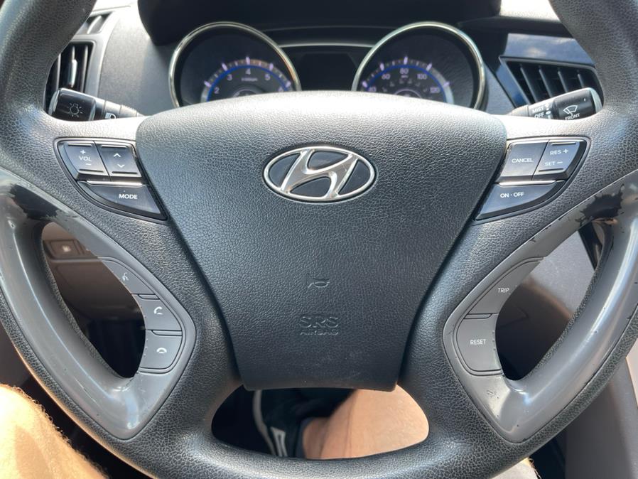 2013 Hyundai Sonata 4dr Sdn 2.4L Auto GLS, available for sale in Merrimack, New Hampshire | Merrimack Autosport. Merrimack, New Hampshire 2013 Hyundai Sonata 4dr Sdn 2.4L Auto GLS, available for sale in Merrimack, New Hampshire | Merrimack Autosport. Merrimack, New Hampshire
